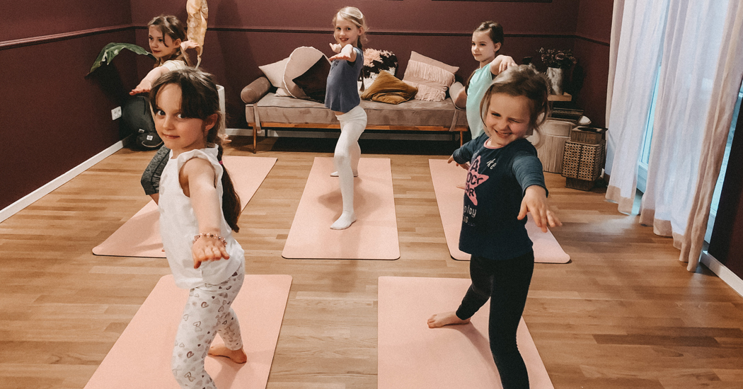 PeachPlease Yoga Kinderyoga